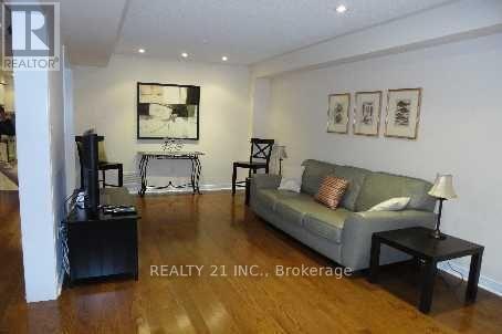 59 Wilkes Crescent, Toronto, Ontario  M1L 0B4 - Photo 3 - E12719436