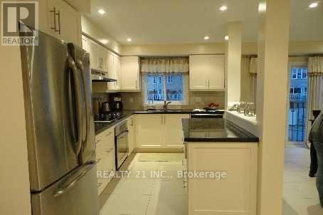 59 Wilkes Crescent, Toronto, Ontario  M1L 0B4 - Photo 6 - E12719436