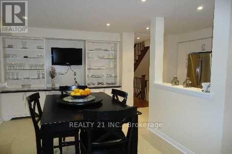 59 Wilkes Crescent, Toronto, Ontario  M1L 0B4 - Photo 7 - E12719436