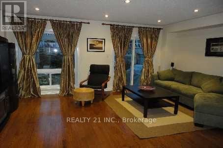 59 Wilkes Crescent, Toronto, Ontario  M1L 0B4 - Photo 8 - E12719436