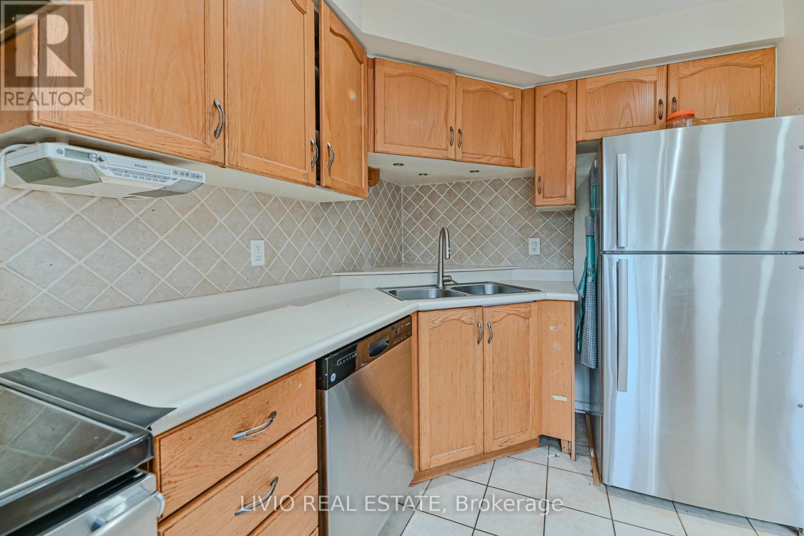 46 Weather Vane Lane, Brampton, Ontario  L6X 4R5 - Photo 20 - W12719430