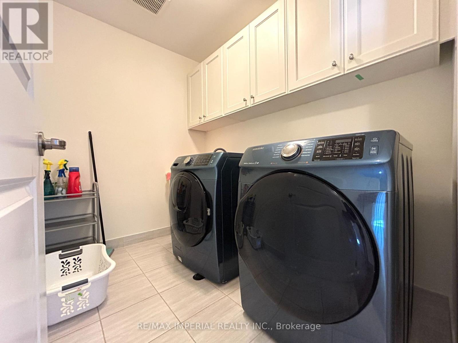 131 Beaveridge Avenue, Oakville, Ontario  L6H 7C4 - Photo 16 - W12719456