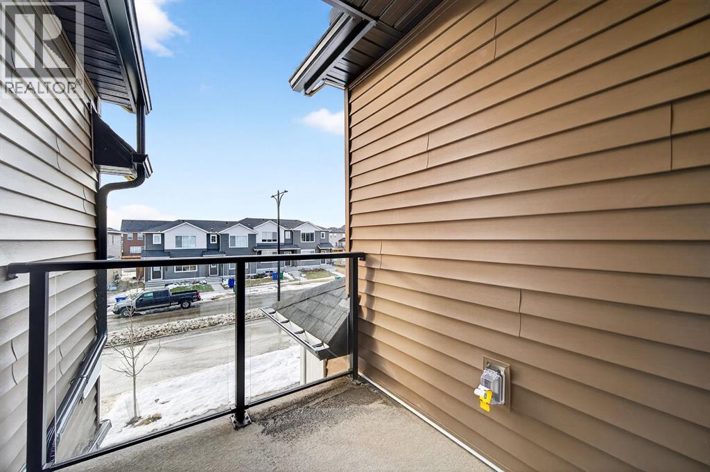 2242 Bayview Drive Sw, Airdrie, Alberta  T4B 5N4 - Photo 33 - A2279707