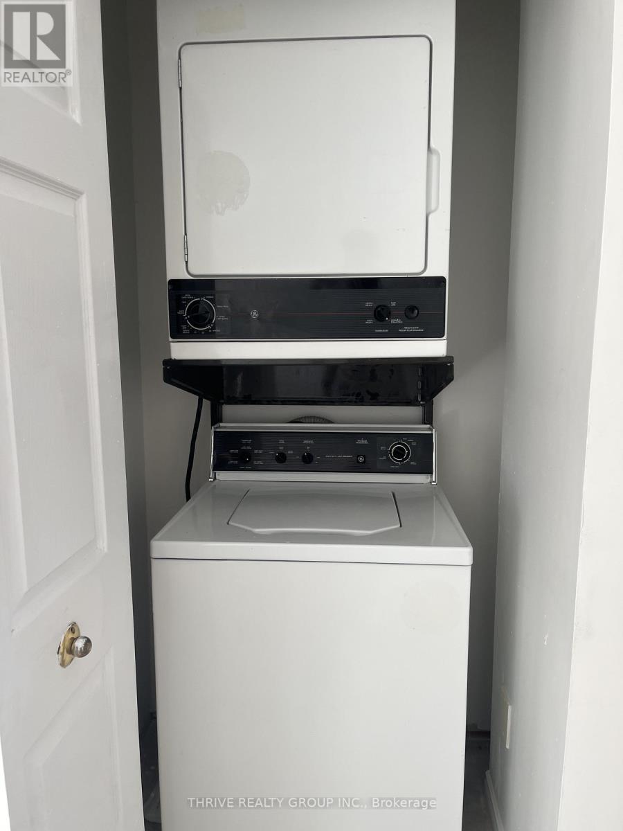 1 - 120 Hawthorne Road, London North, Ontario  N6G 2W8 - Photo 12 - X12719484