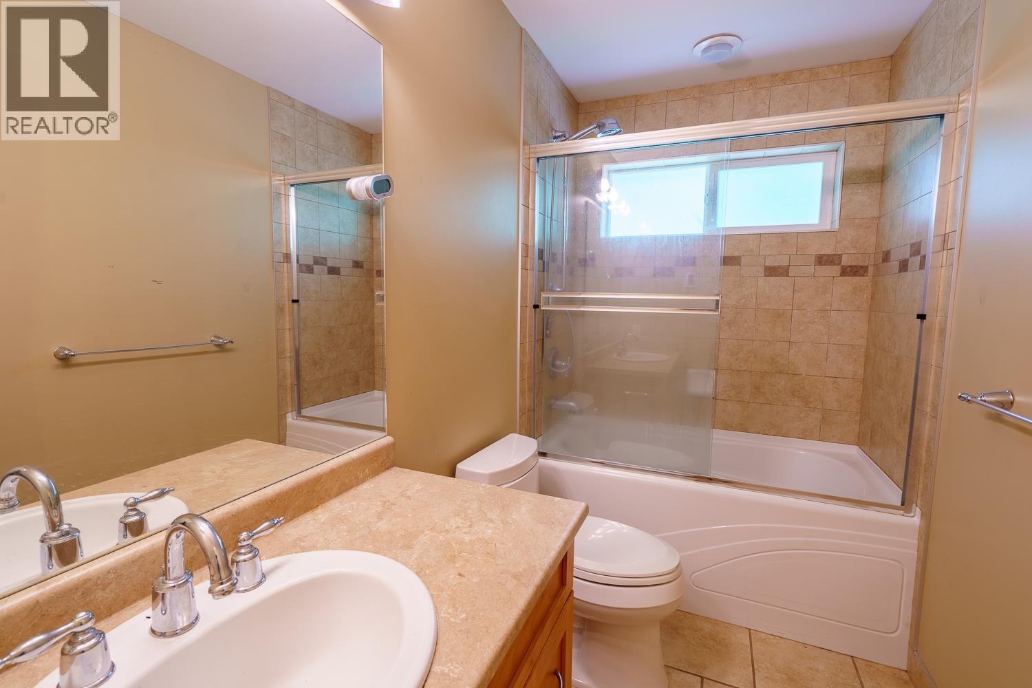 5886 Sandy Hook Road, Sechelt, British Columbia  V7Z 0P4 - Photo 11 - R3082187