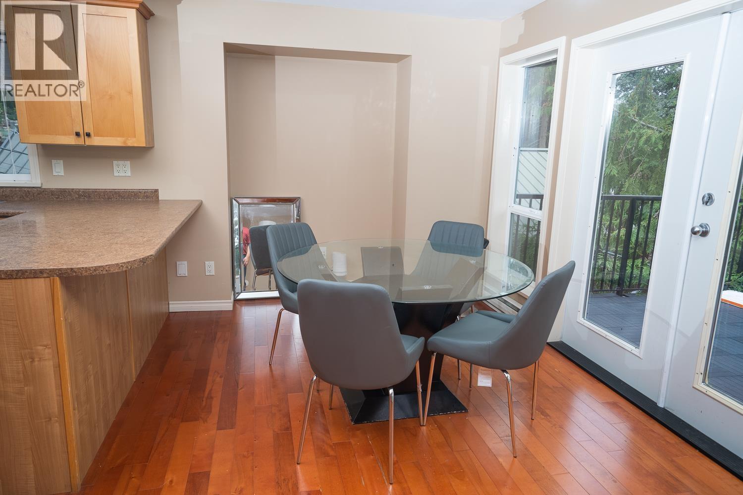 5886 Sandy Hook Road, Sechelt, British Columbia  V7Z 0P4 - Photo 13 - R3082187