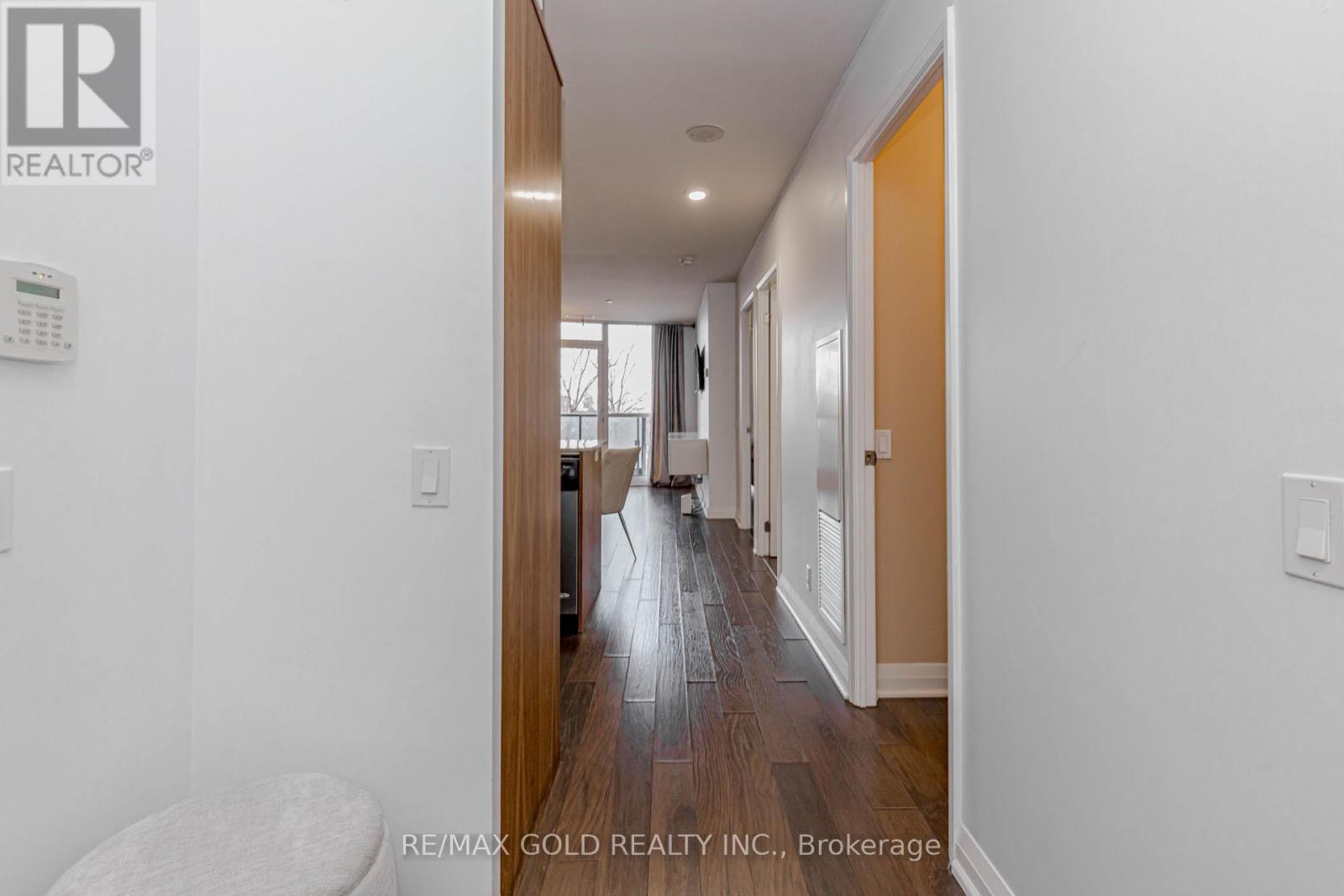 511 - 5 Valhalla Inn Road, Toronto, Ontario  M9B 0B1 - Photo 11 - W12719082