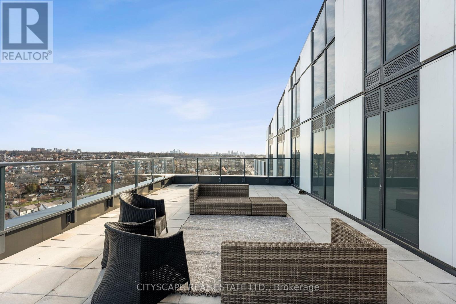 1104 - 1808 St. Clair Avenue W, Toronto, Ontario  M6N 0C1 - Photo 17 - W12719480