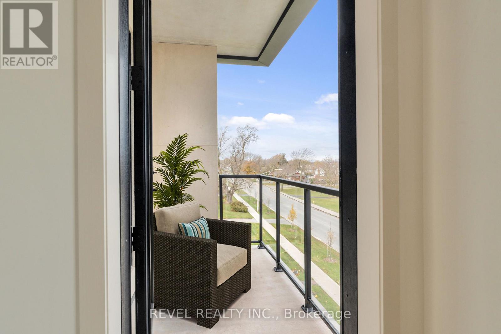 301 - 4390 Hillview Drive, Lincoln, Ontario  L0R 1B8 - Photo 10 - X12719474