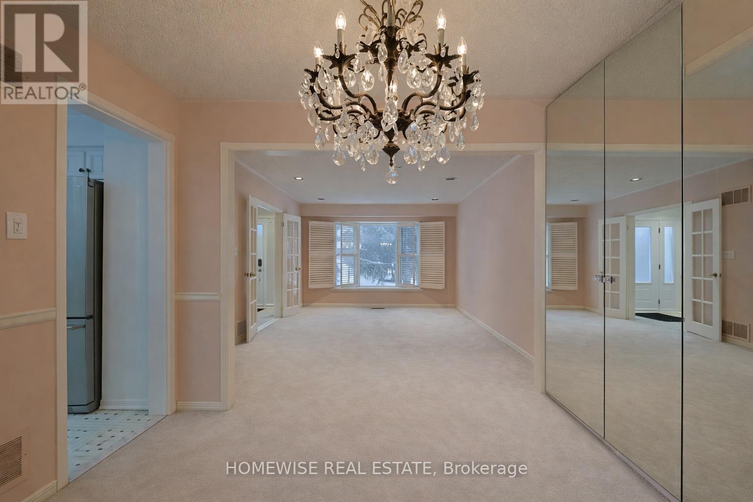 22 Cobblestone Drive, Markham, Ontario  L3T 4E4 - Photo 7 - N12718648