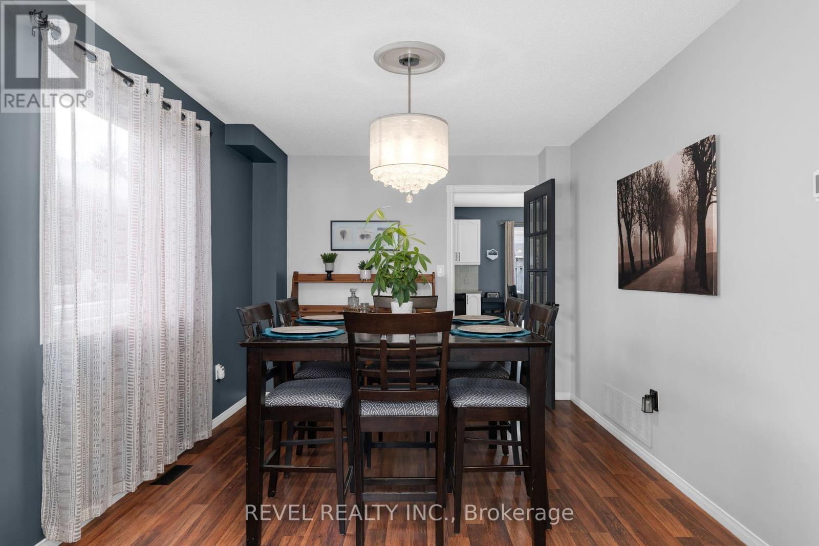 16 Girdwood Drive, Barrie, Ontario  L4N 8R2 - Photo 8 - S12711732