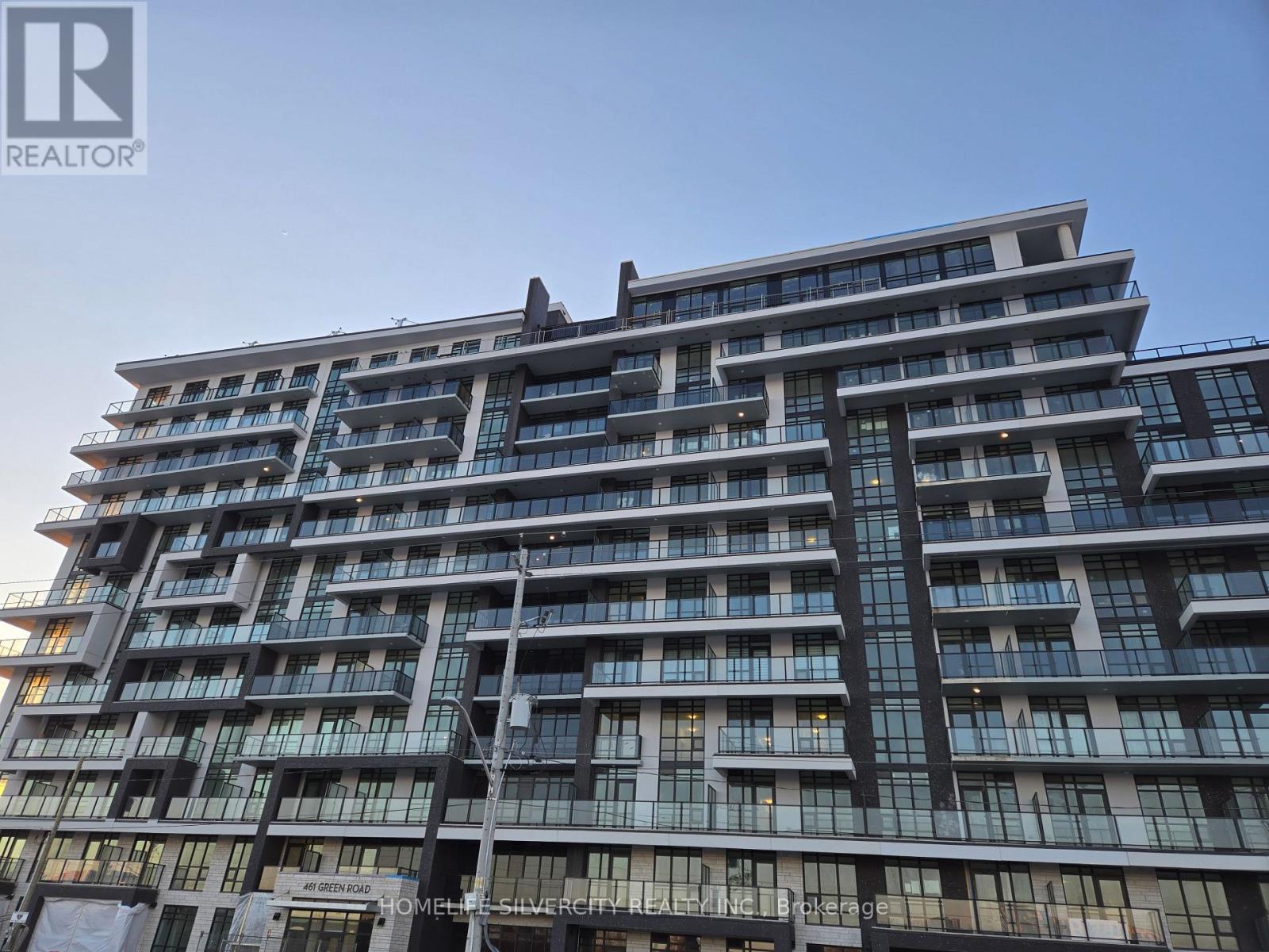<div class="slider-price">$2,800 Monthly</div><p>509 - 461 Green Road, Hamilton, Ontario</p>