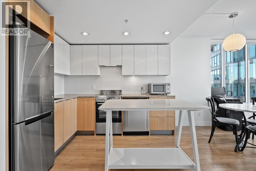 901 1919 Wylie Street, Vancouver, British Columbia  V5Y 0E7 - Photo 2 - R3081989