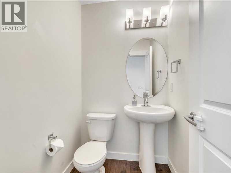 201 Rainbow Falls Glen, Chestermere, Alberta  T1X 0S6 - Photo 30 - A2274370