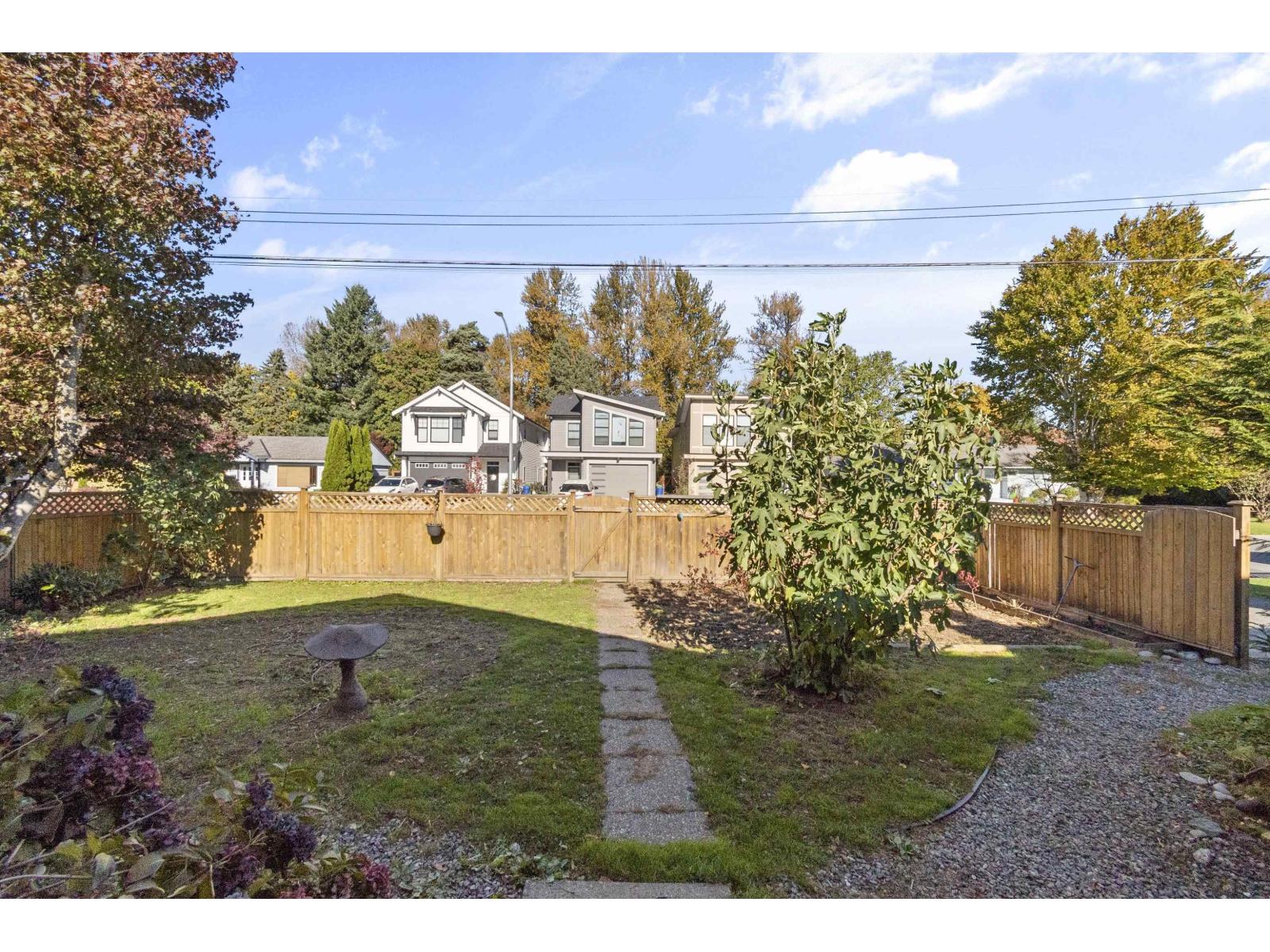 45878 Berkeley Avenue, Chilliwack Proper West, Chilliwack, British Columbia  V2P 3N2 - Photo 3 - R3079365