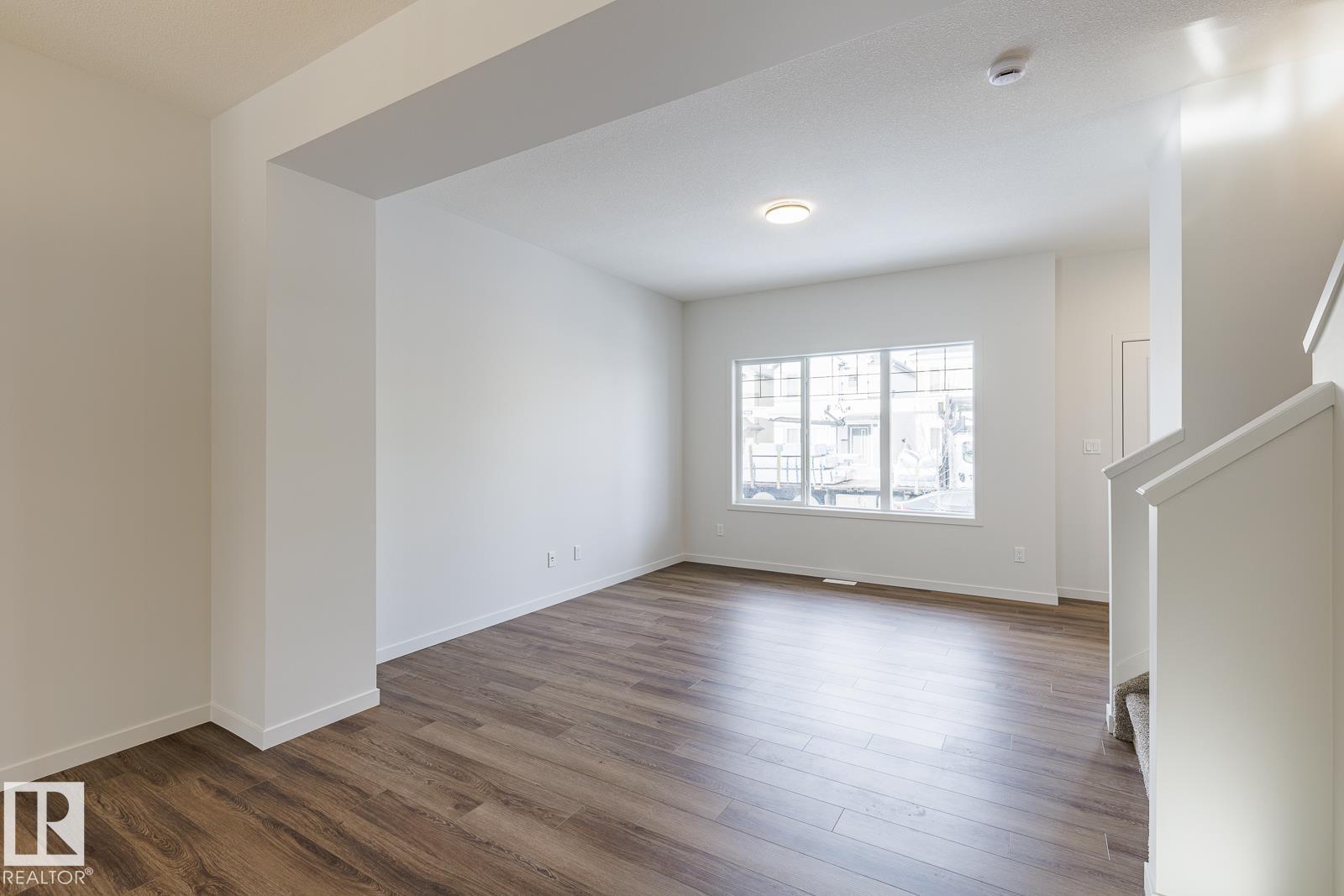 6237 175a Av Nw, Edmonton, Alberta  T5Y 4H3 - Photo 10 - E4470709