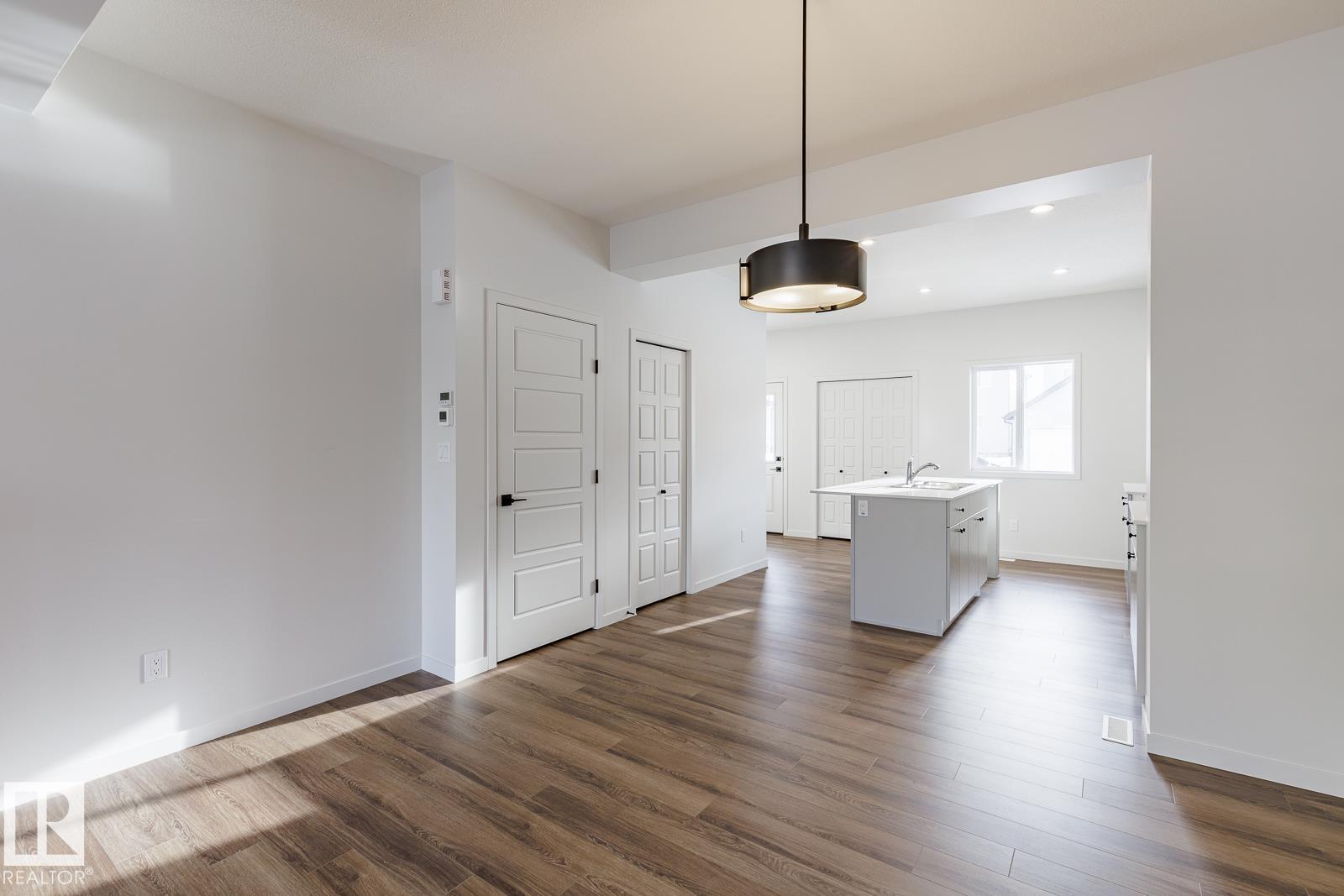 6237 175a Av Nw, Edmonton, Alberta  T5Y 4H3 - Photo 11 - E4470709