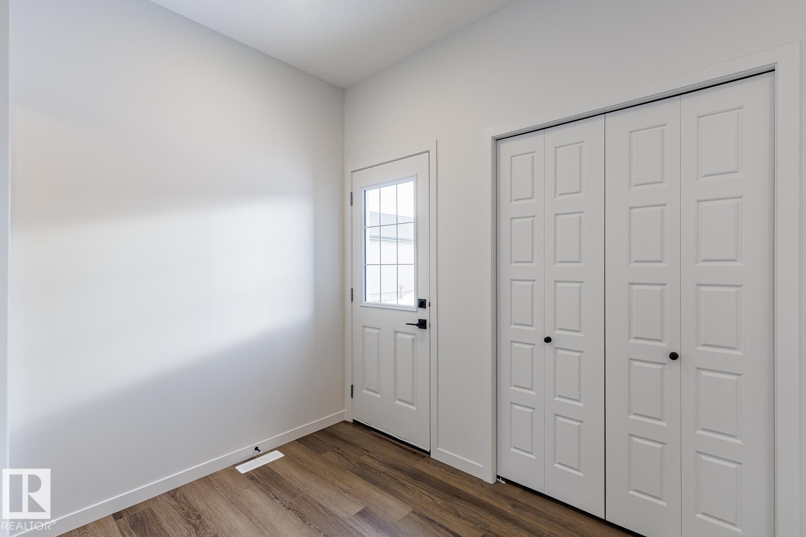 6237 175a Av Nw, Edmonton, Alberta  T5Y 4H3 - Photo 21 - E4470709