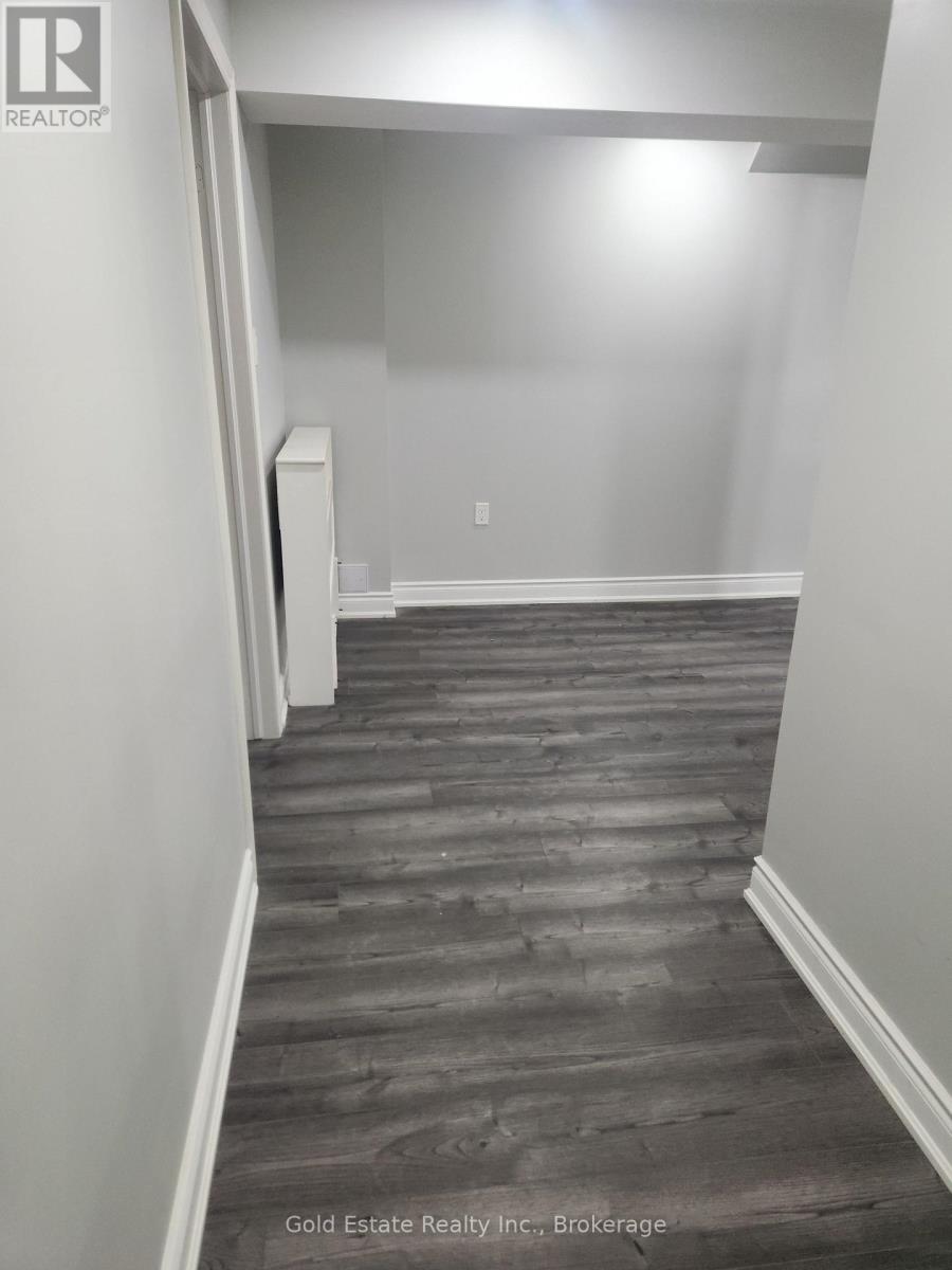 34 Pinestaff Road, Brampton, Ontario  L6P 3Y2 - Photo 9 - W12719488