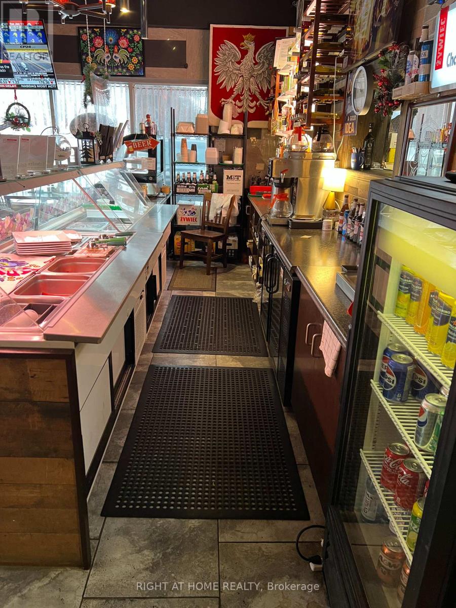 543 Speedvale Avenue E, Guelph, Ontario  N1E 1P7 - Photo 7 - X12719500