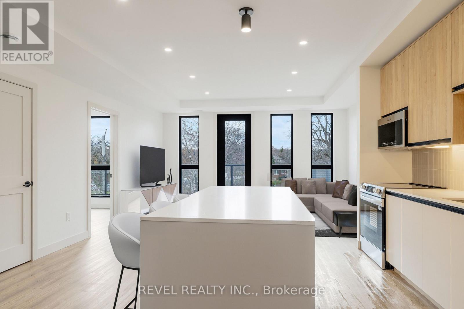 403 - 4390 Hillview Drive, Lincoln, Ontario  L0R 1B8 - Photo 2 - X12719508