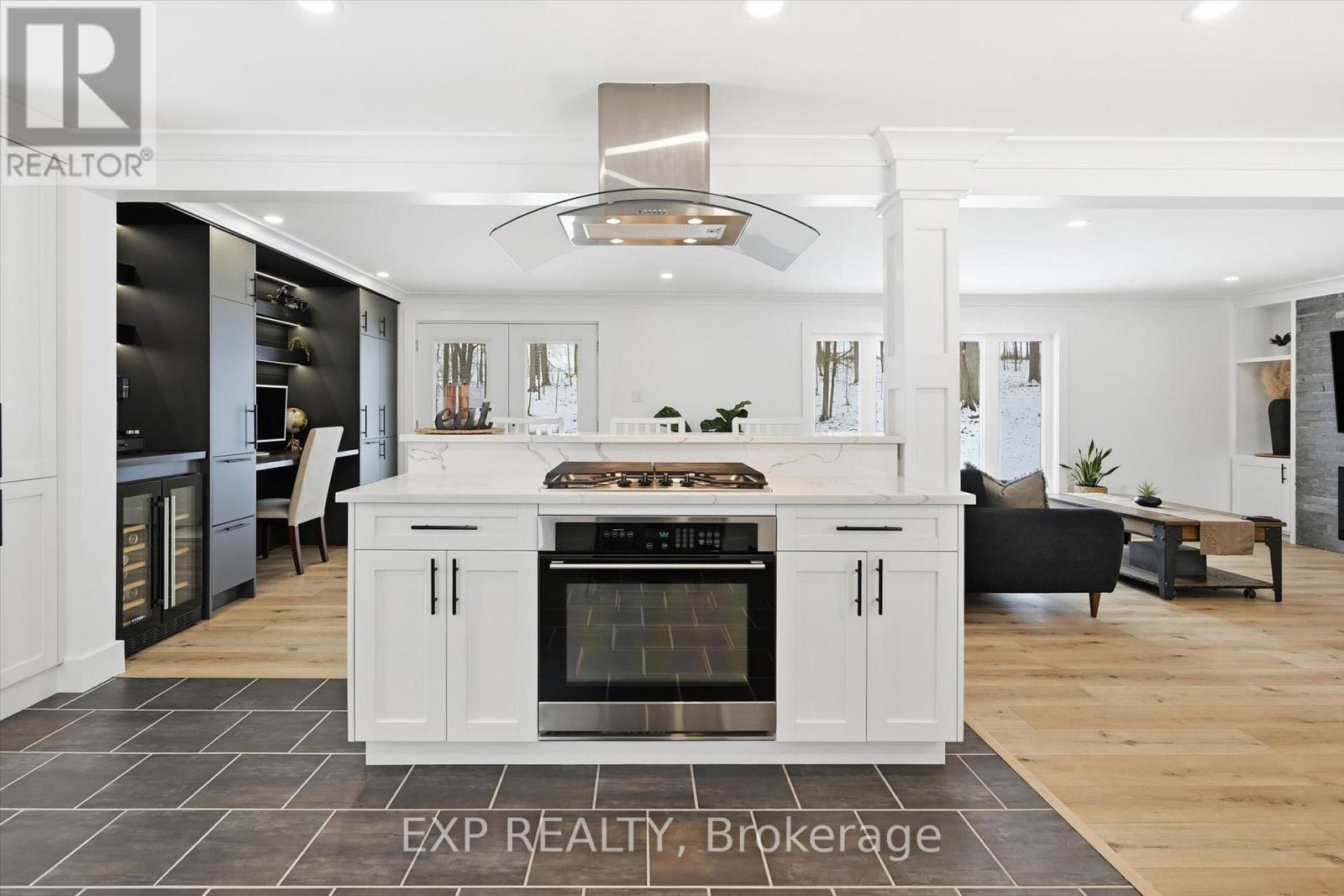 220 5th Line, Haldimand, Ontario  N3W 2A5 - Photo 4 - X12719514