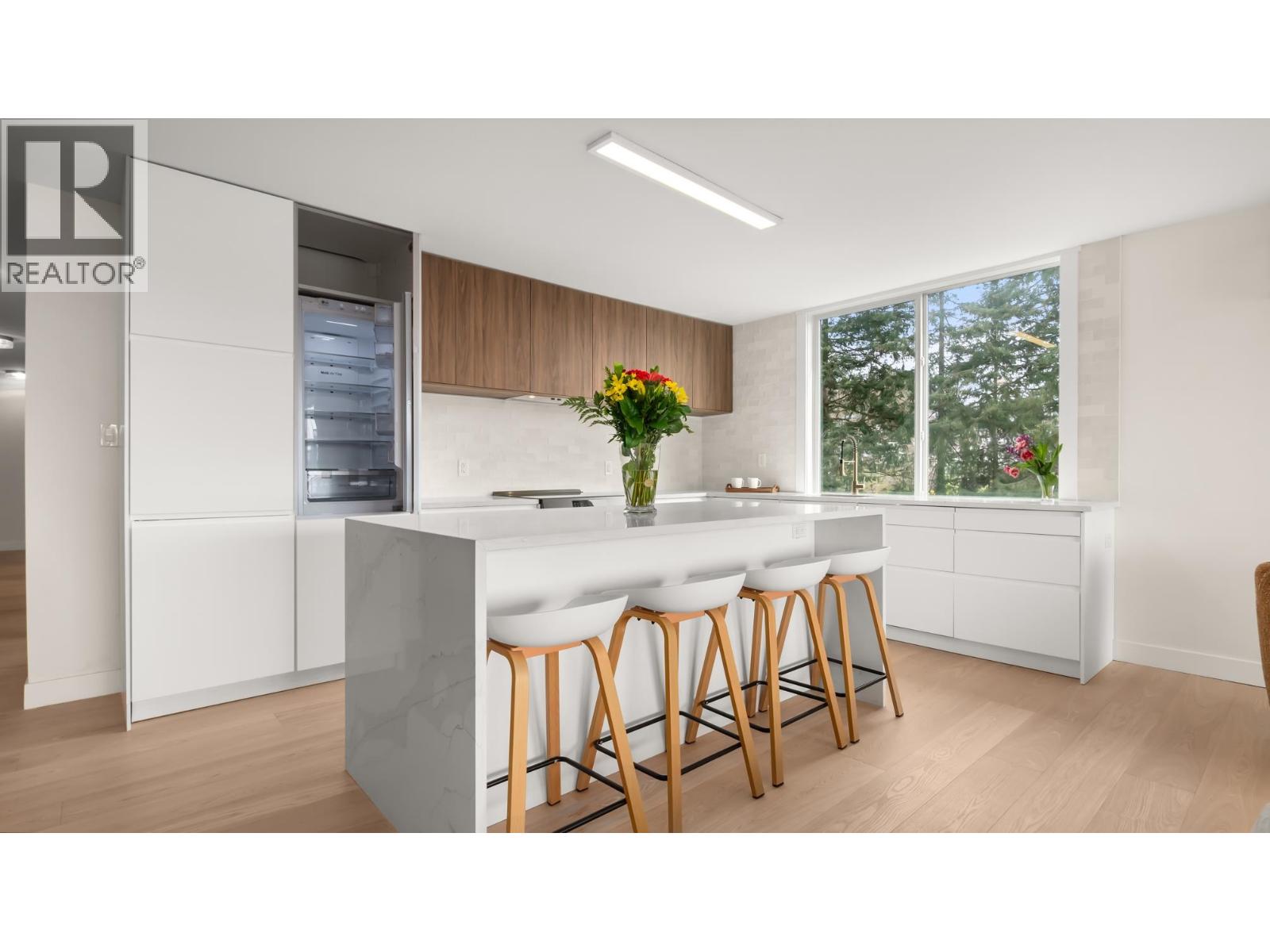 401 475 13th Street, West Vancouver, British Columbia  V7T 2N7 - Photo 13 - R3081961