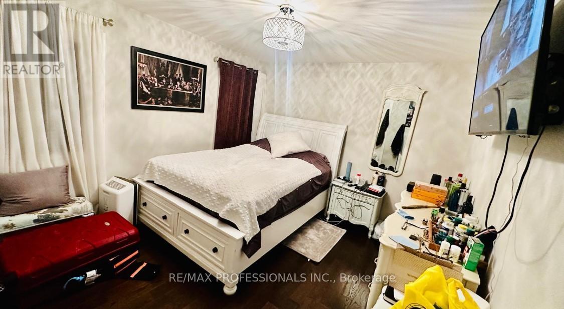 58 Rutledge Road, Mississauga, Ontario  L5M 1H4 - Photo 13 - W12718862