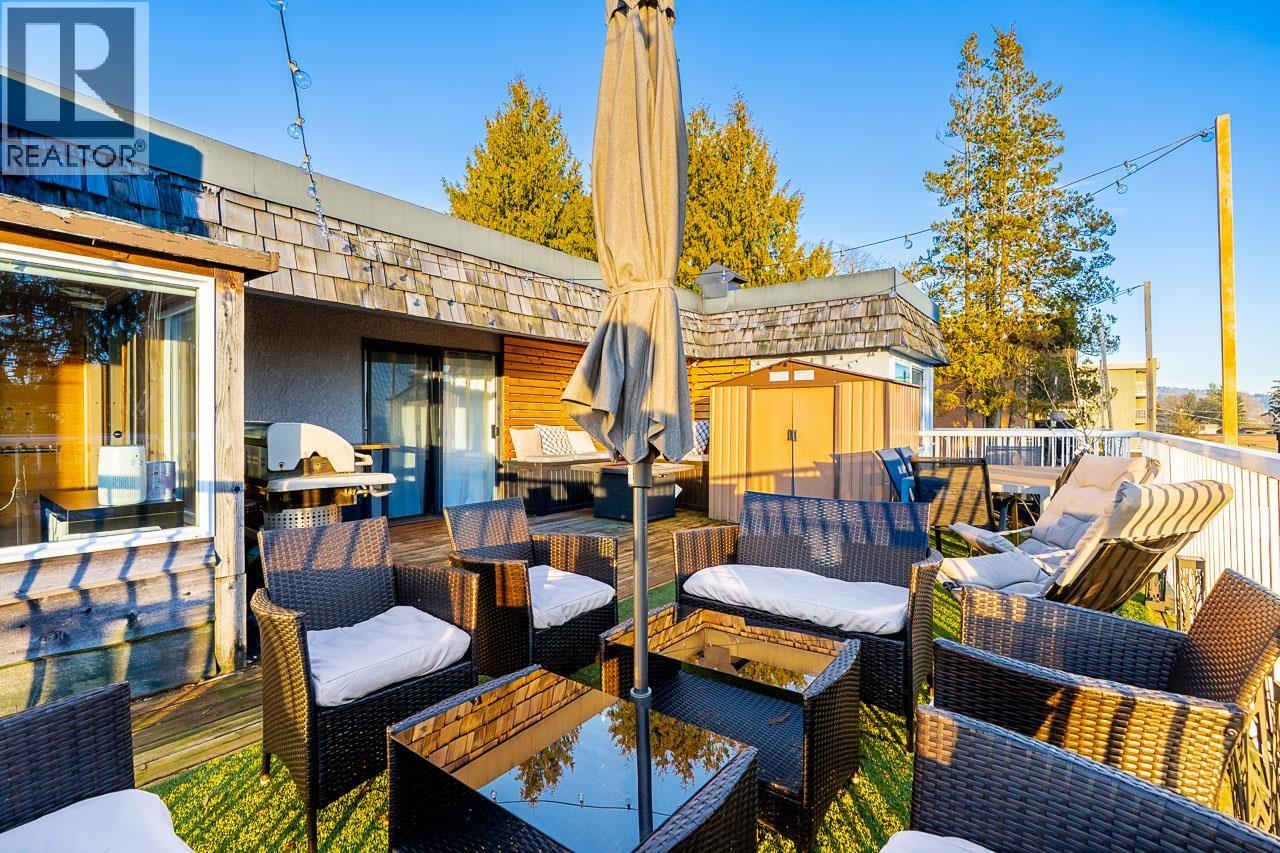 401 5340 Hastings Street, Burnaby, British Columbia  V5B 1R1 - Photo 3 - R3082000