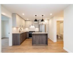 516 27218 ALDERGROVE TOWN CENTER DRIVE, Langley, British Columbia