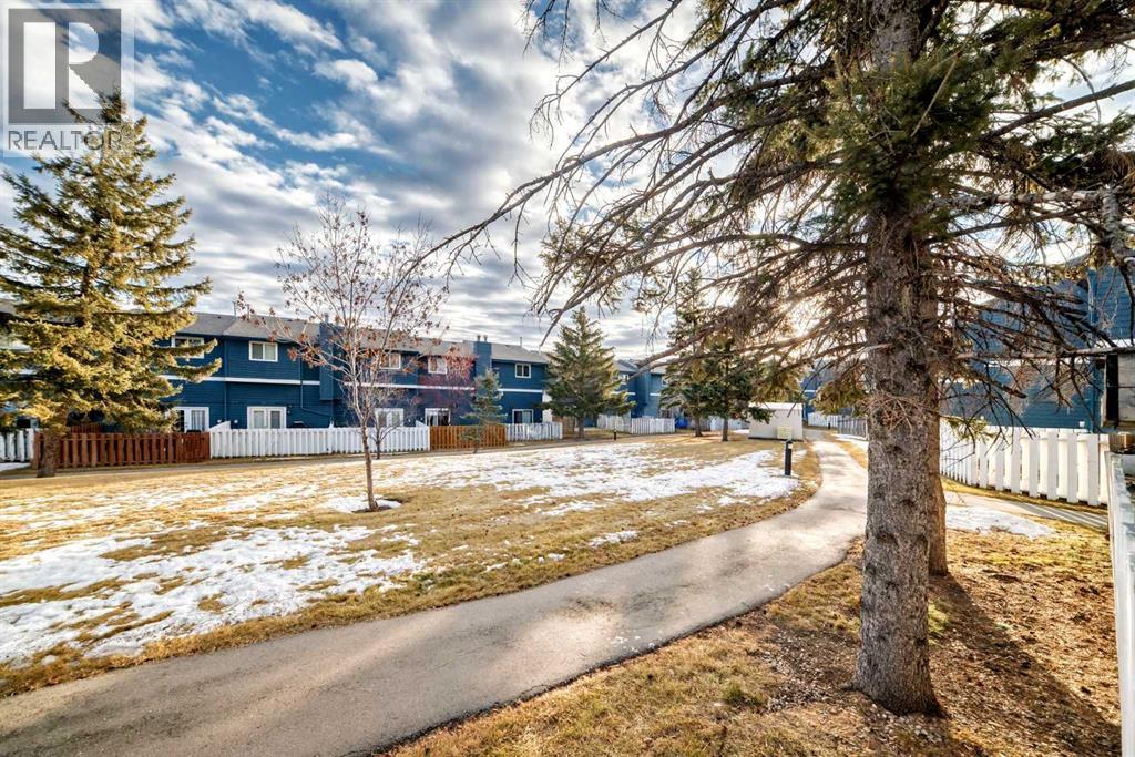 305, 919 38 Street Ne, Calgary, Alberta  T2A 6E1 - Photo 40 - A2277685