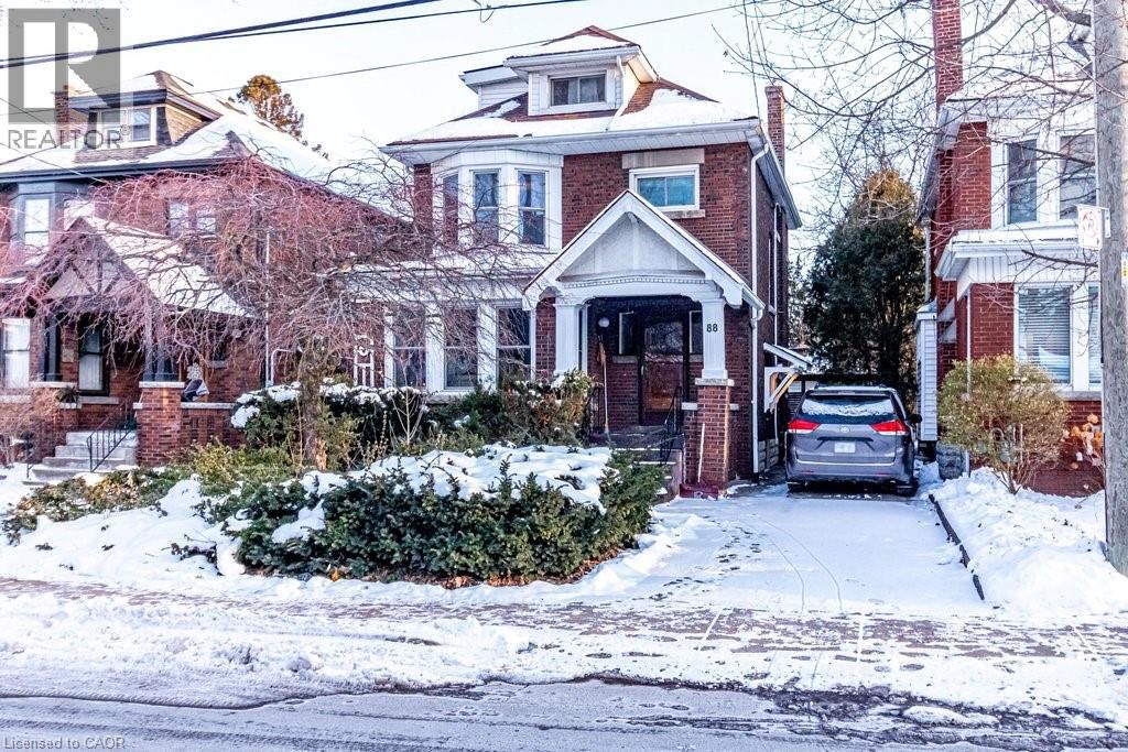 88 CLINE Avenue N, Hamilton, Ontario