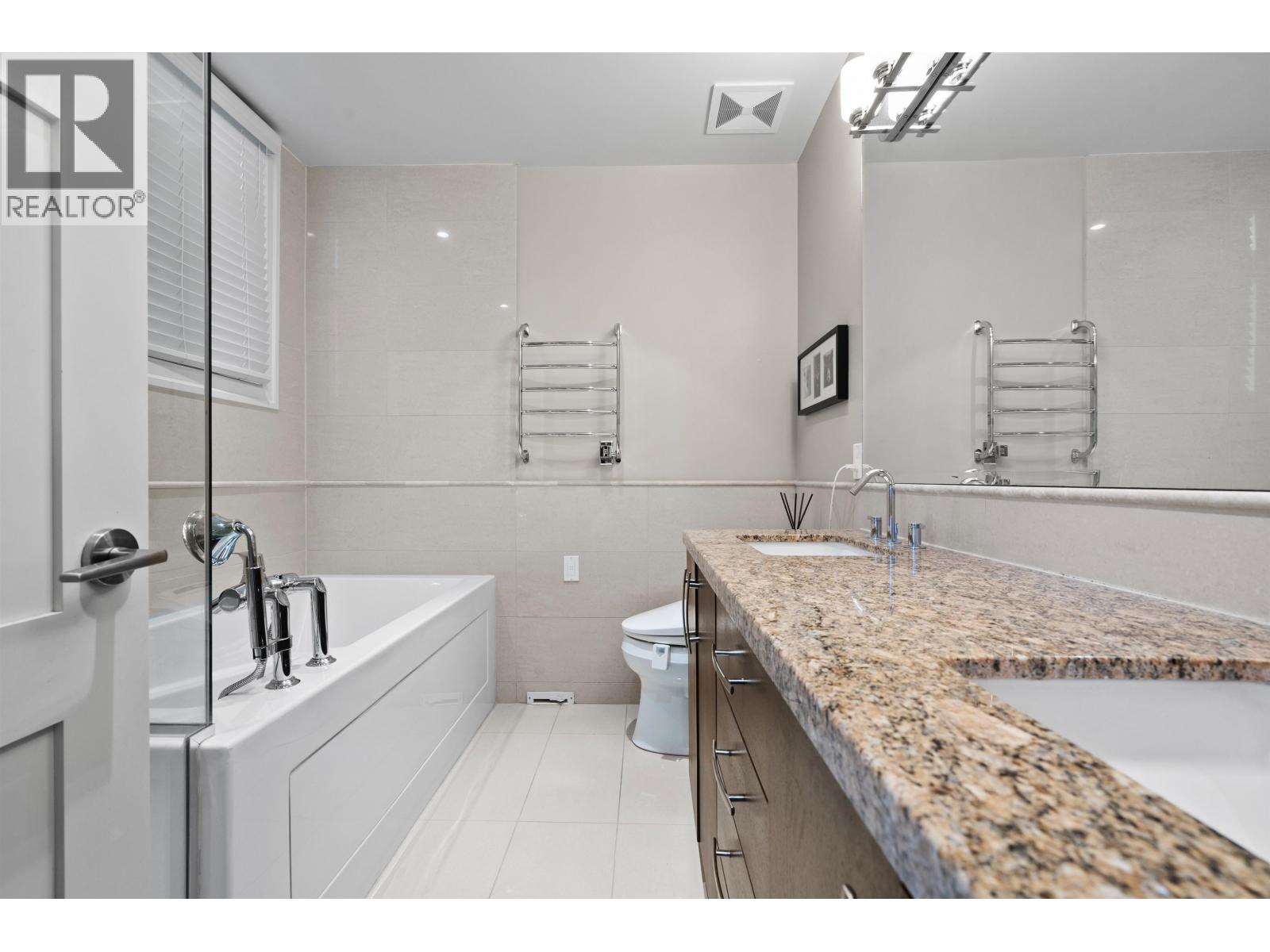 Listing Picture 23 of 36 : 202 13251 PRINCESS STREET, Richmond / 烈治文 - 魯藝地產 Yvonne Lu Group - MLS Medallion Club Member