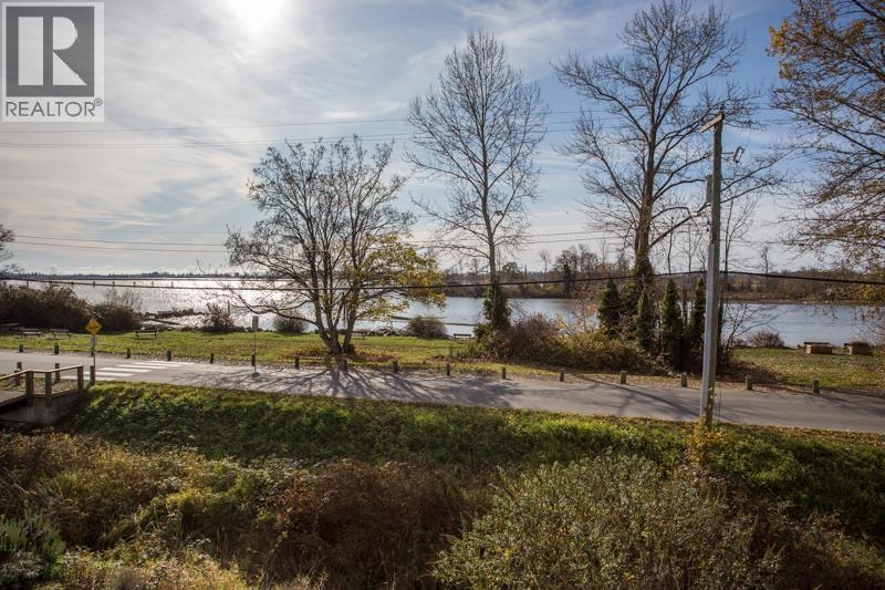 Listing Picture 3 of 36 : 202 13251 PRINCESS STREET, Richmond / 烈治文 - 魯藝地產 Yvonne Lu Group - MLS Medallion Club Member