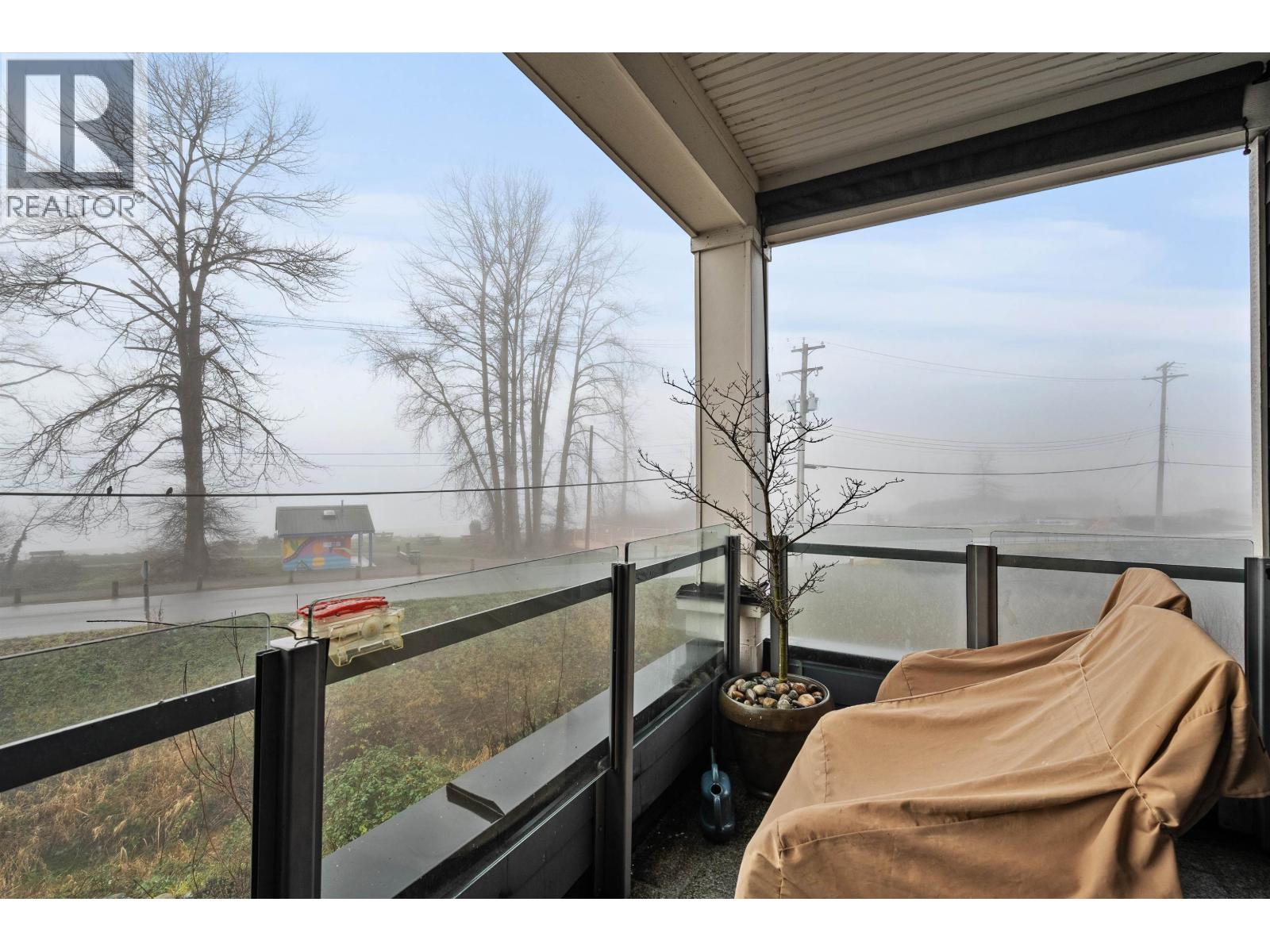 Listing Picture 5 of 36 : 202 13251 PRINCESS STREET, Richmond / 烈治文 - 魯藝地產 Yvonne Lu Group - MLS Medallion Club Member