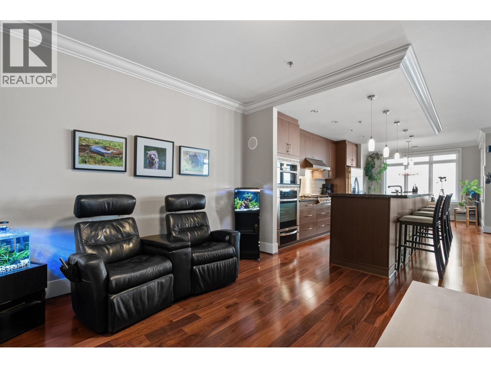 Listing Picture 19 of 36 : 202 13251 PRINCESS STREET, Richmond / 烈治文 - 魯藝地產 Yvonne Lu Group - MLS Medallion Club Member