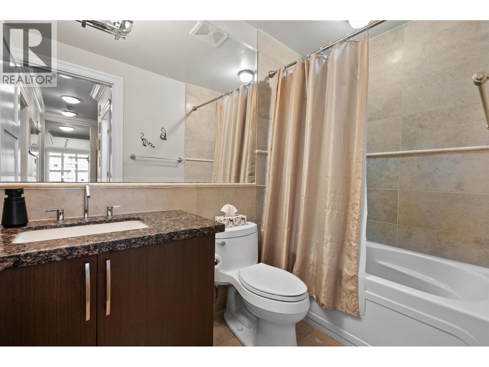 Listing Picture 27 of 36 : 202 13251 PRINCESS STREET, Richmond / 烈治文 - 魯藝地產 Yvonne Lu Group - MLS Medallion Club Member