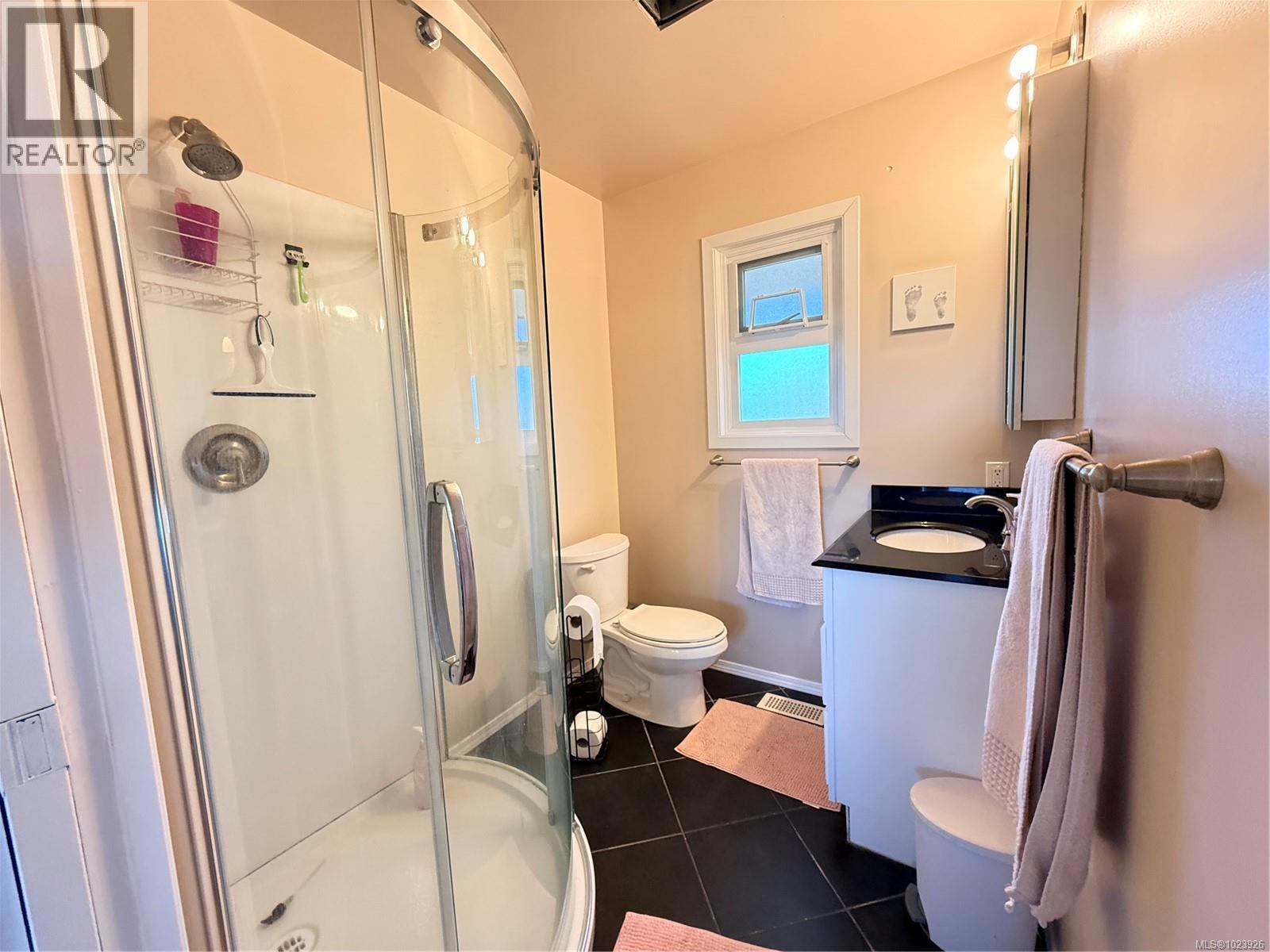 2718 Brockington Pl, Port Mcneill, British Columbia  V0N 2R0 - Photo 20 - 1023926