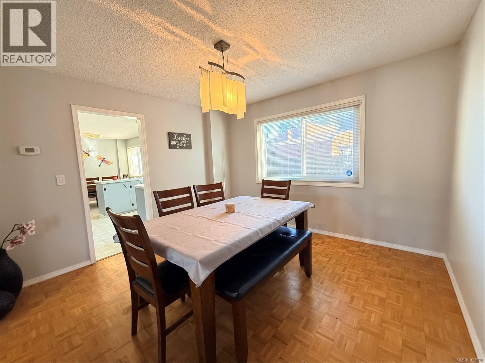 2718 Brockington Pl, Port Mcneill, British Columbia  V0N 2R0 - Photo 7 - 1023926