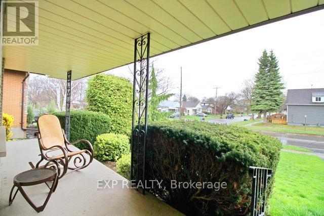 358 Adelaide Avenue E, Oshawa, Ontario  L1G 2A1 - Photo 2 - E12719524