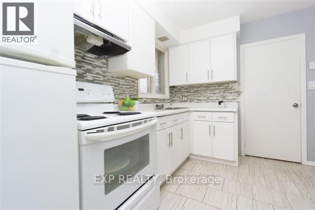 358 Adelaide Avenue E, Oshawa, Ontario  L1G 2A1 - Photo 4 - E12719524