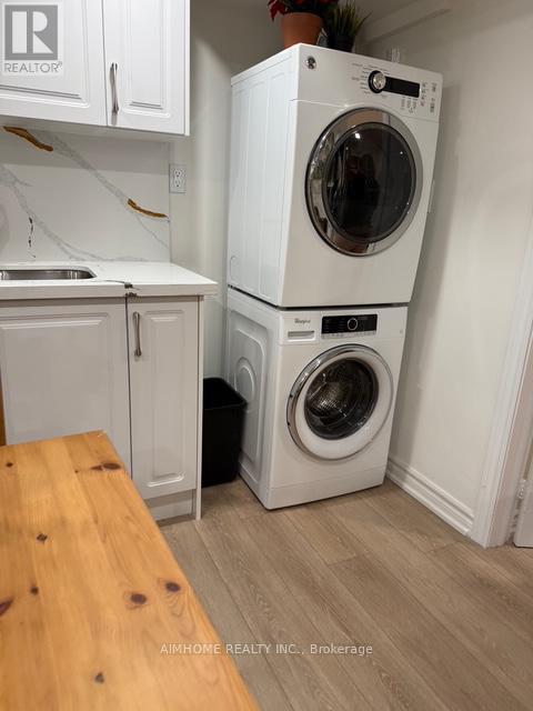 28 Castle Harbour Lane W, Markham, Ontario  L3T 3A2 - Photo 3 - N12719538