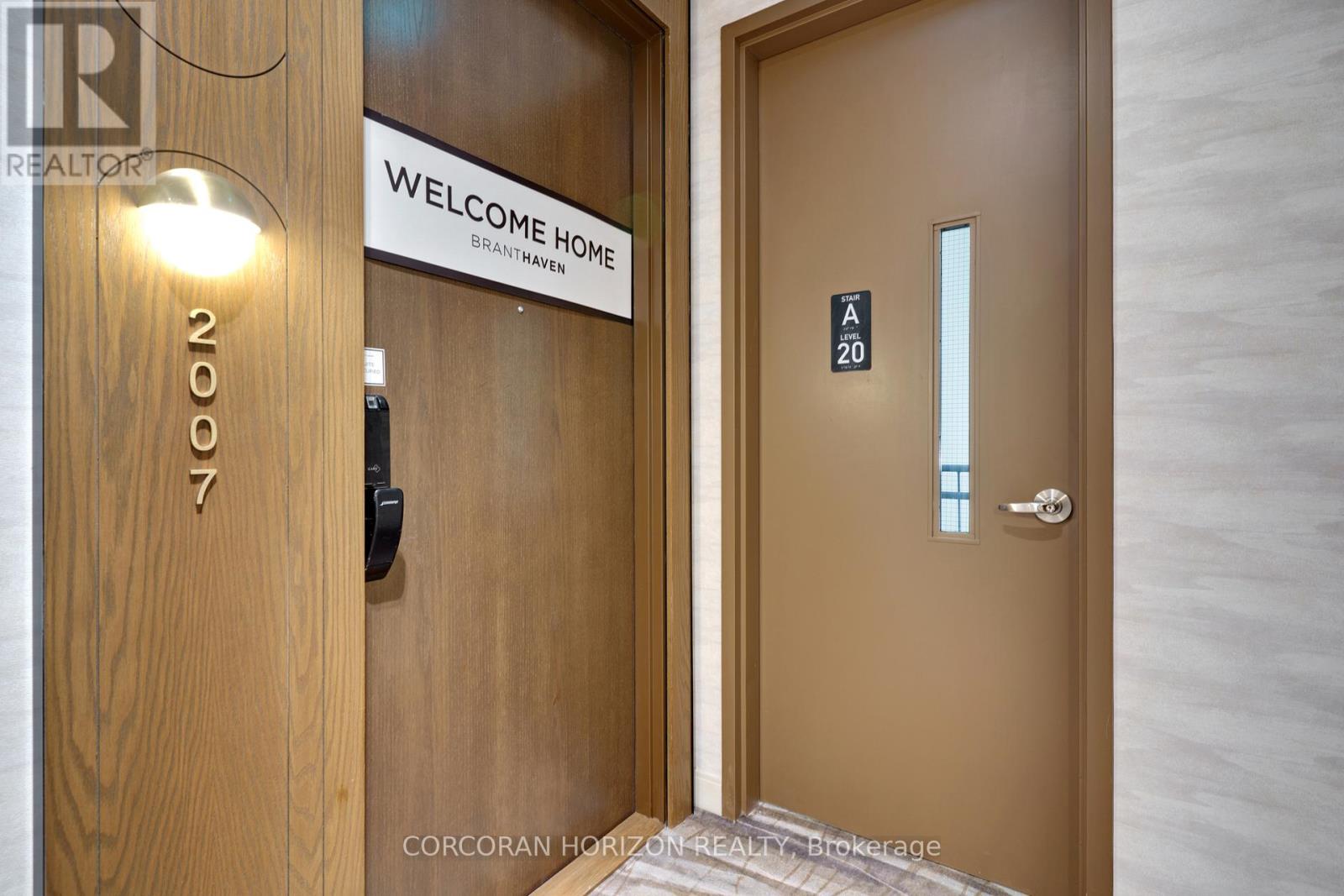 2007 - 3240 William Coltson Avenue, Oakville, Ontario  L6H 8C8 - Photo 2 - W12719528