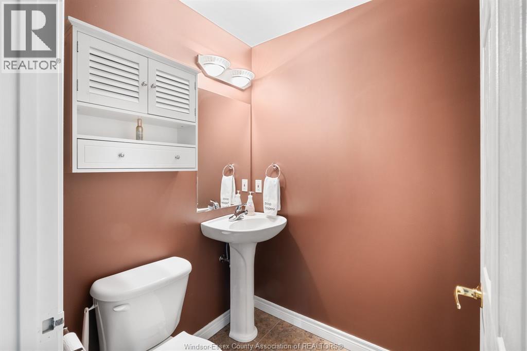 5995 Ellis Street Unit# 202, Lasalle, Ontario  N9H 2P1 - Photo 38 - 25031730