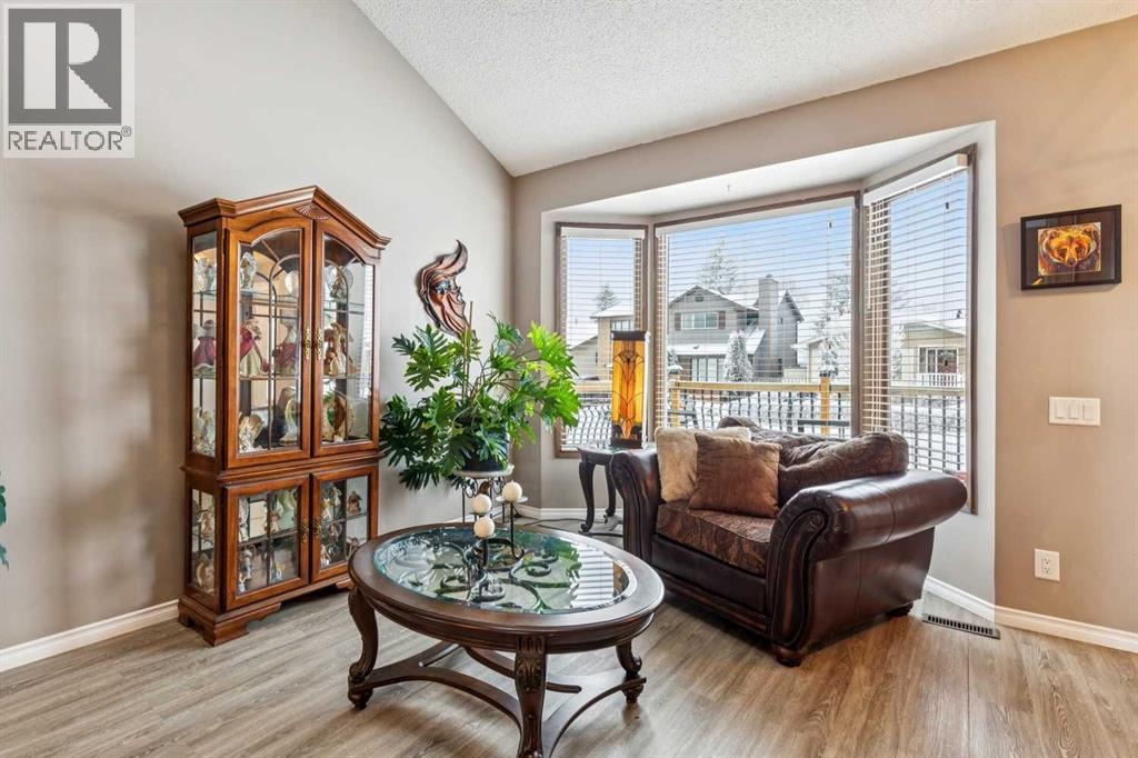 16 Bedwood Rise Ne, Calgary, Alberta  T2K 2T6 - Photo 15 - A2277584