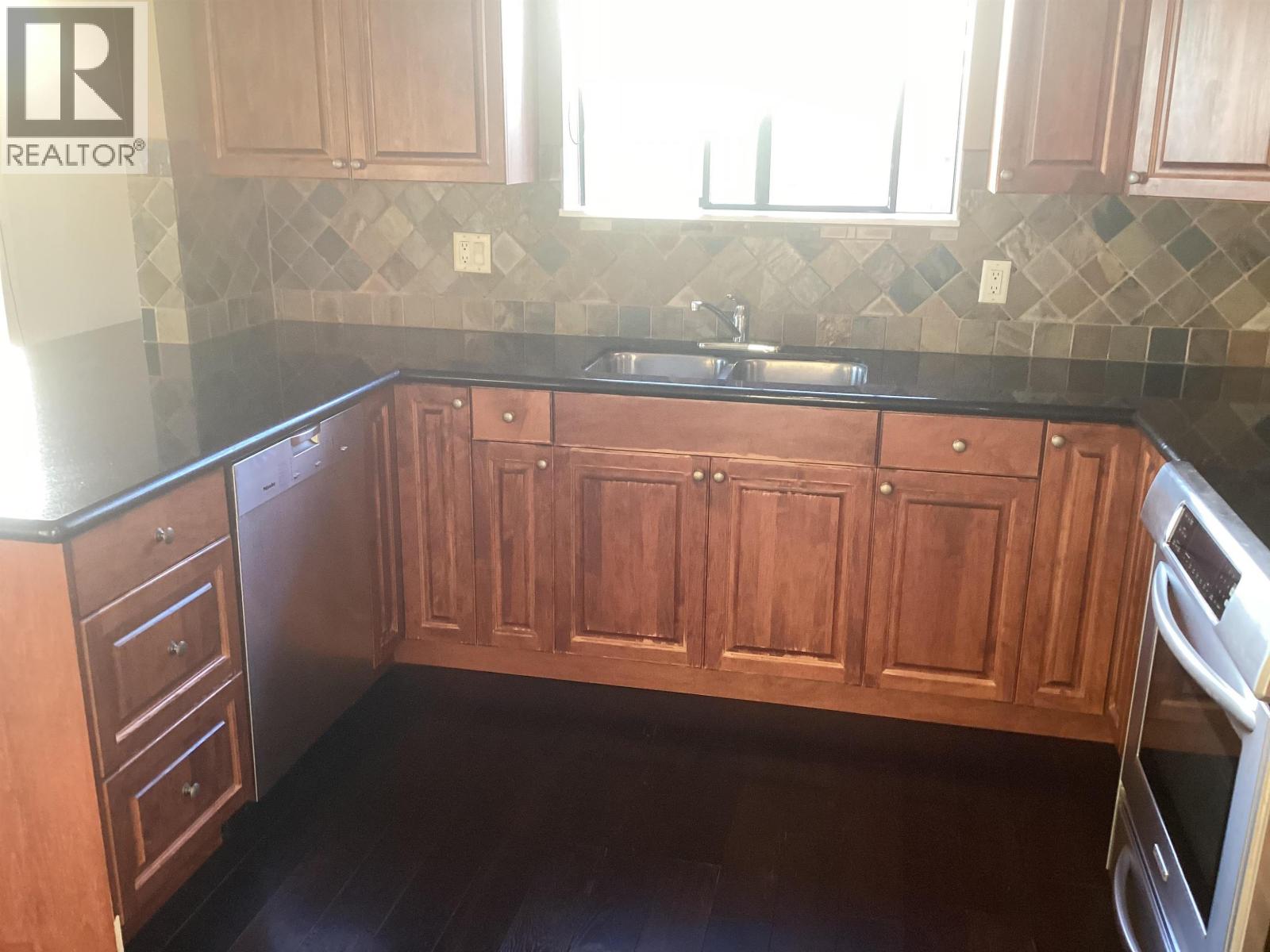 804 7171 Beresford Street, Burnaby, British Columbia  V5E 3Z8 - Photo 3 - R3082144