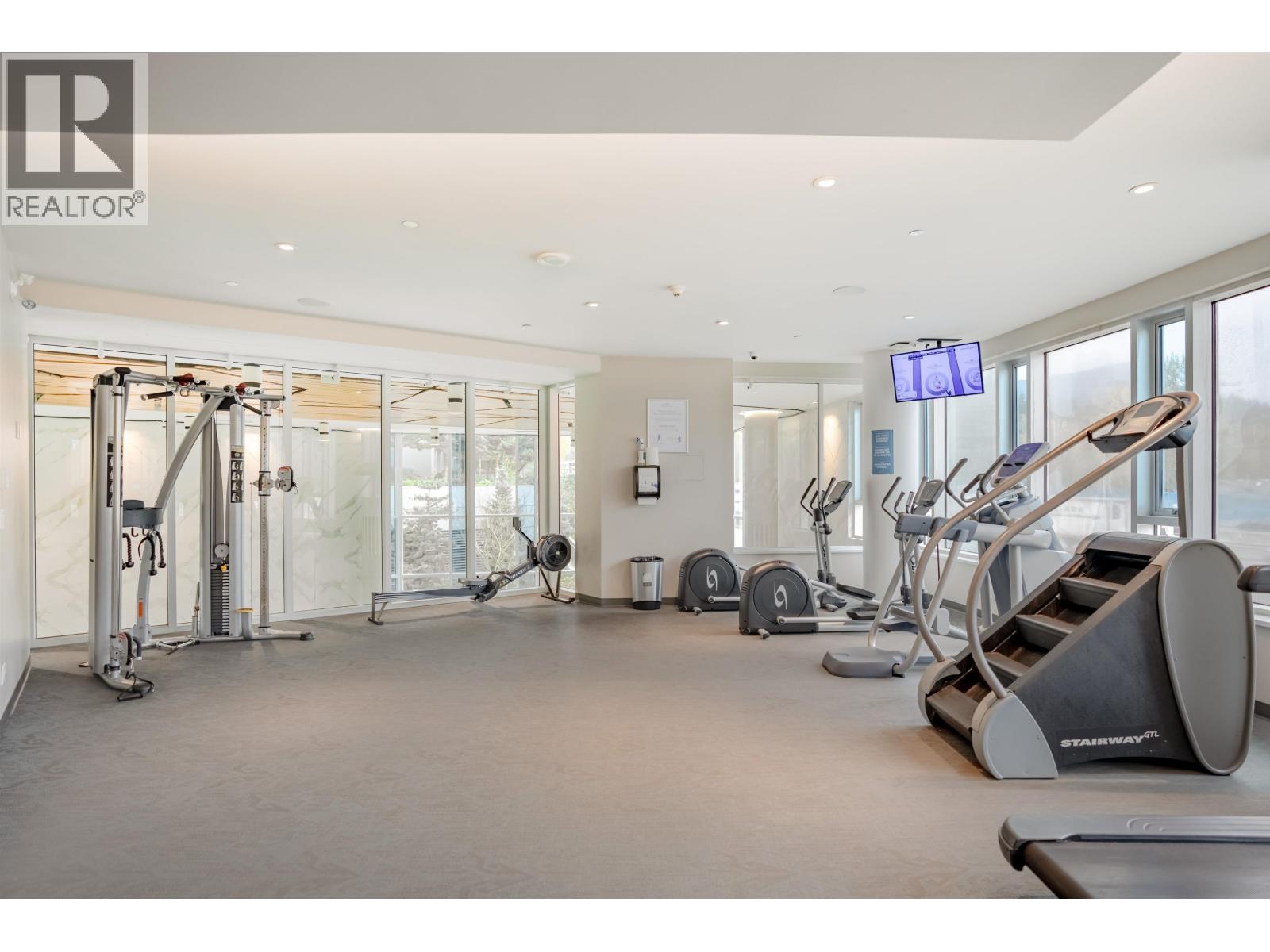 2201 1500 Fern Street, North Vancouver, British Columbia  V7J 0B6 - Photo 12 - R3082009