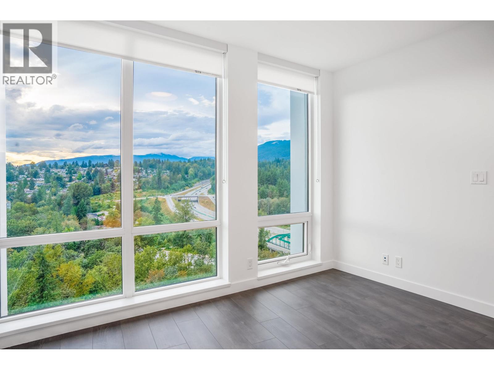 2201 1500 Fern Street, North Vancouver, British Columbia  V7J 0B6 - Photo 20 - R3082009