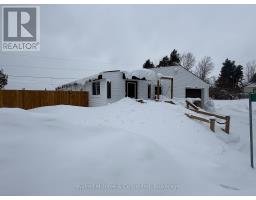 23 BLUEJAY COURT, Brockton, Ontario