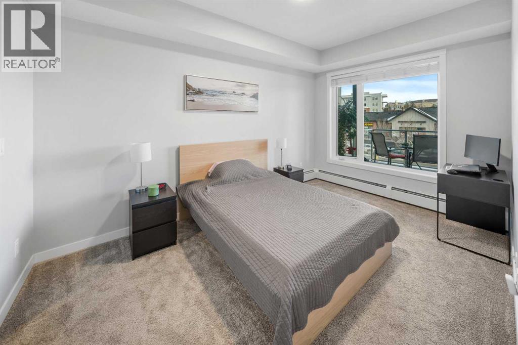 205, 150 Shawnee Square Sw, Calgary, Alberta  T2Y 0T6 - Photo 11 - A2277356